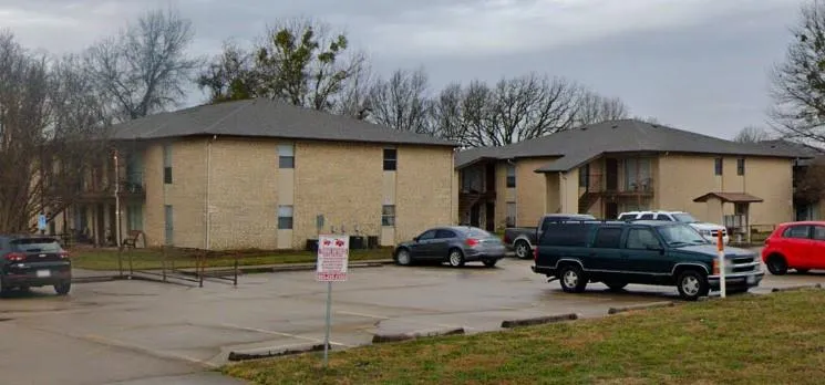 307 Us Hwy 175 Eustace, TX 75124