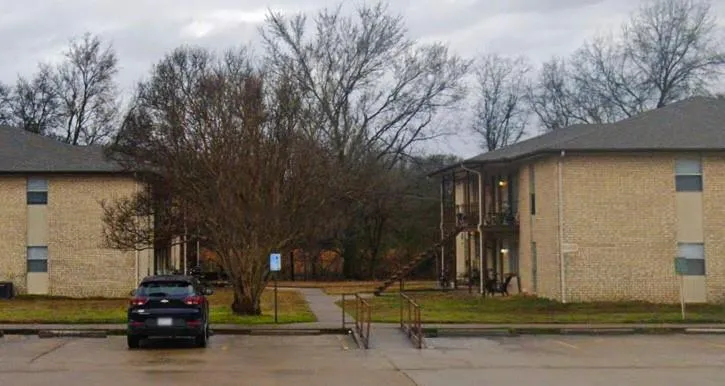 307 Us Hwy 175 Eustace, TX 75124