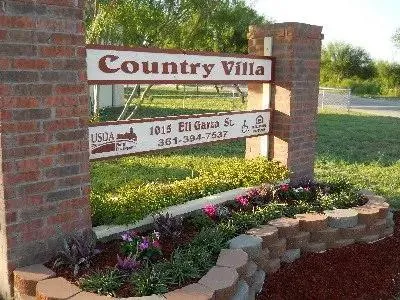 1015 Eli Garza St Freer, TX 78357