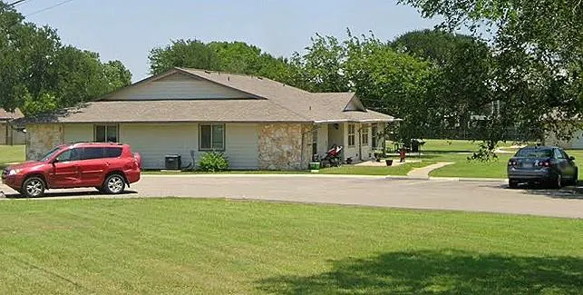 1623 E Northwest Blvd Georgetown, TX 78628