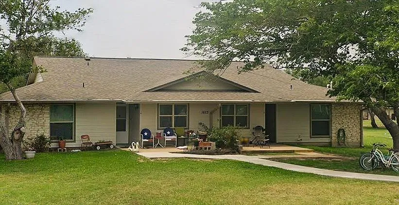 1623 E Northwest Blvd Georgetown, TX 78628