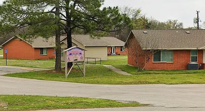 503 Crooked Creek Road Edgewood, TX 75117