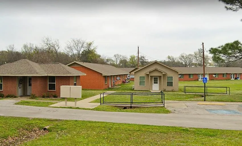 503 Crooked Creek Road Edgewood, TX 75117