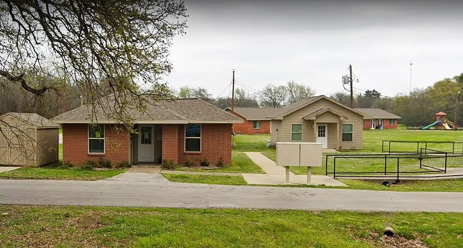 503 Crooked Creek Road Edgewood, TX 75117