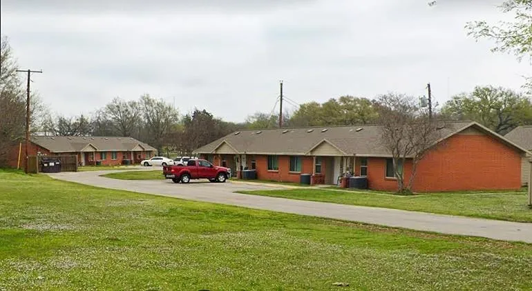 503 Crooked Creek Road Edgewood, TX 75117