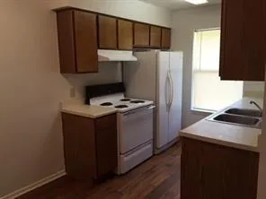 1103 Lincoln Street Zapata, TX 78076