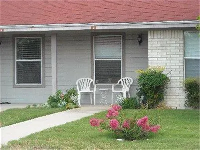 300 E 3rd Street Burnet, TX 78611