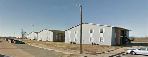 100 S Prairie Circle