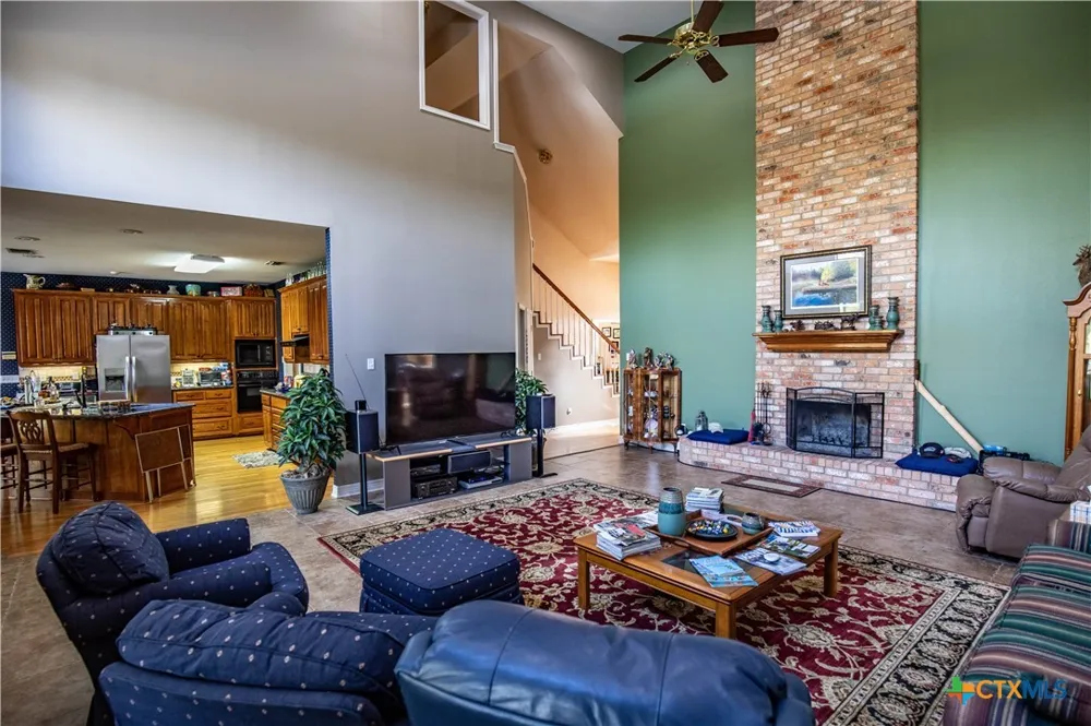 474 PR 4311 White Oak, TX 75693
