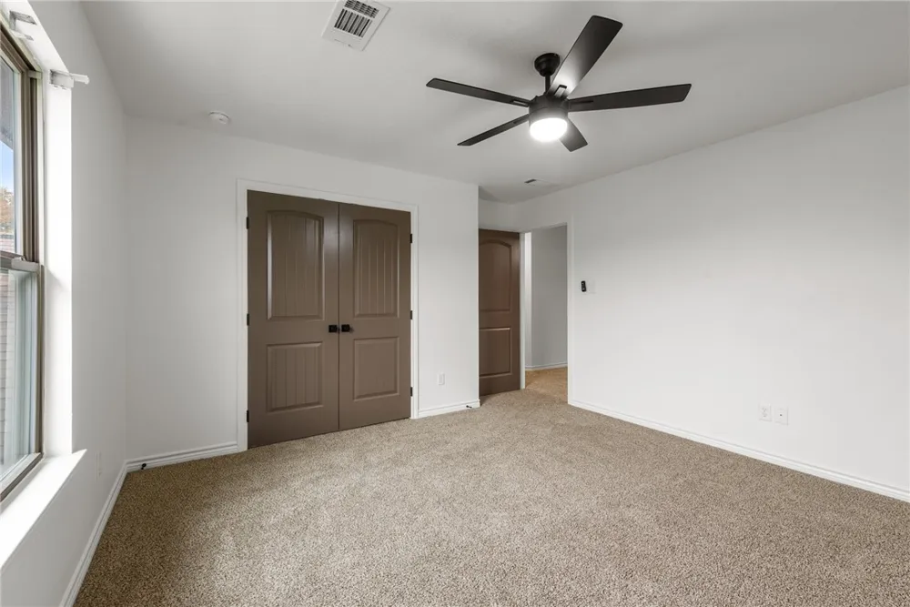 10024 Lancaster Drive Iola, TX 77861