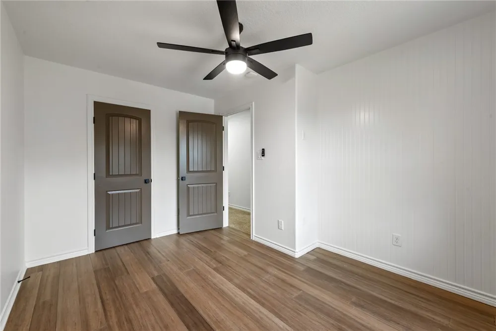 10024 Lancaster Drive Iola, TX 77861