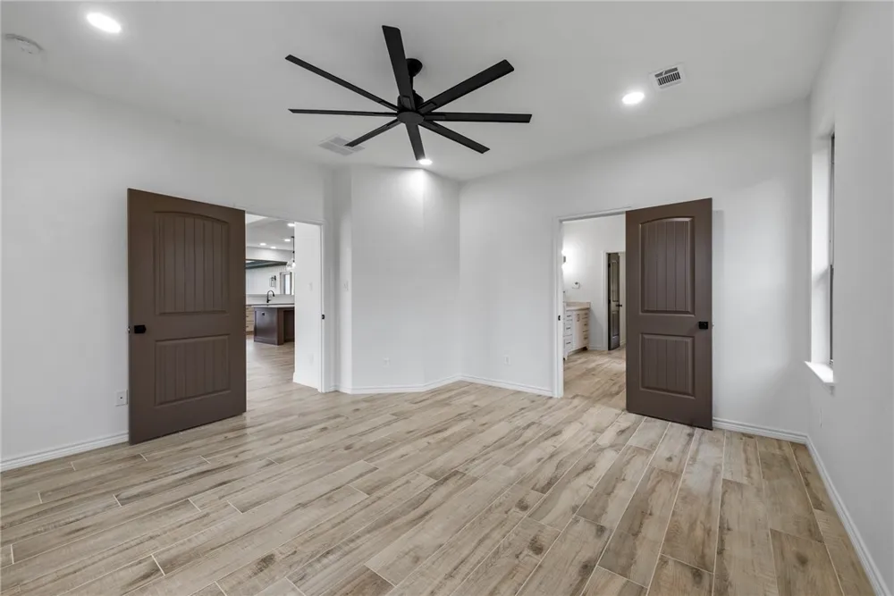 10024 Lancaster Drive Iola, TX 77861