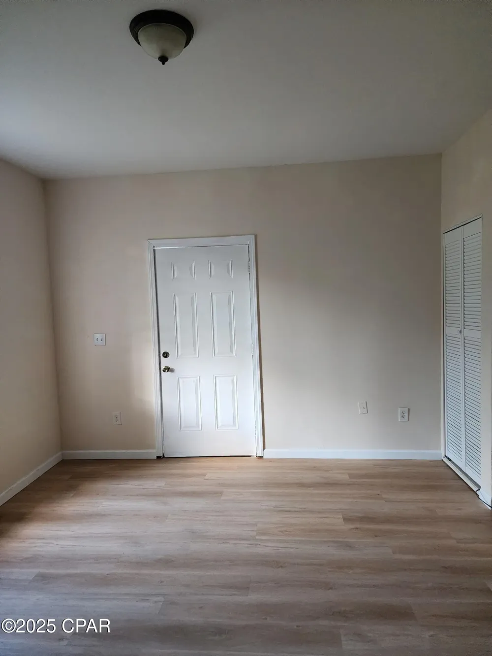 705 Satsuma Avenue #B Panama City, FL 32401