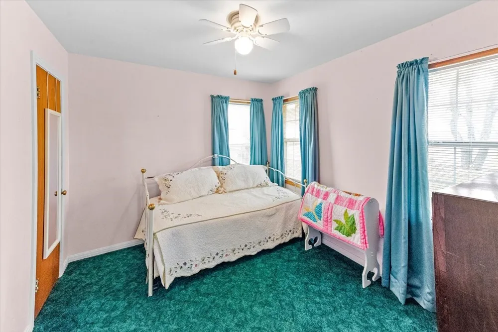 158 County Road 1733 Clifton, TX 76634