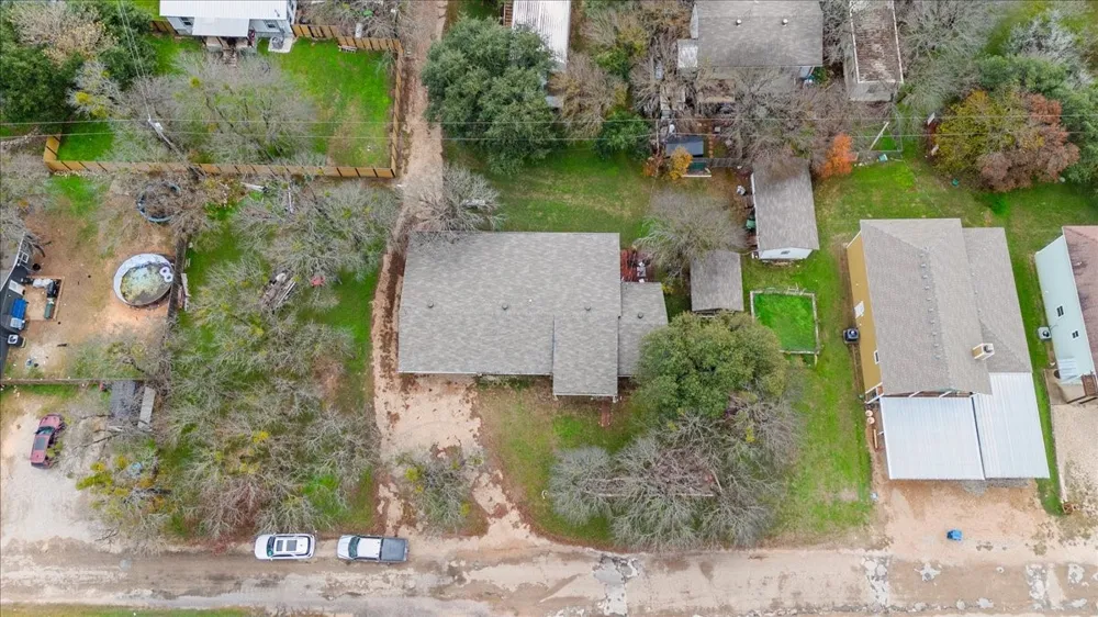 158 County Road 1733 Clifton, TX 76634