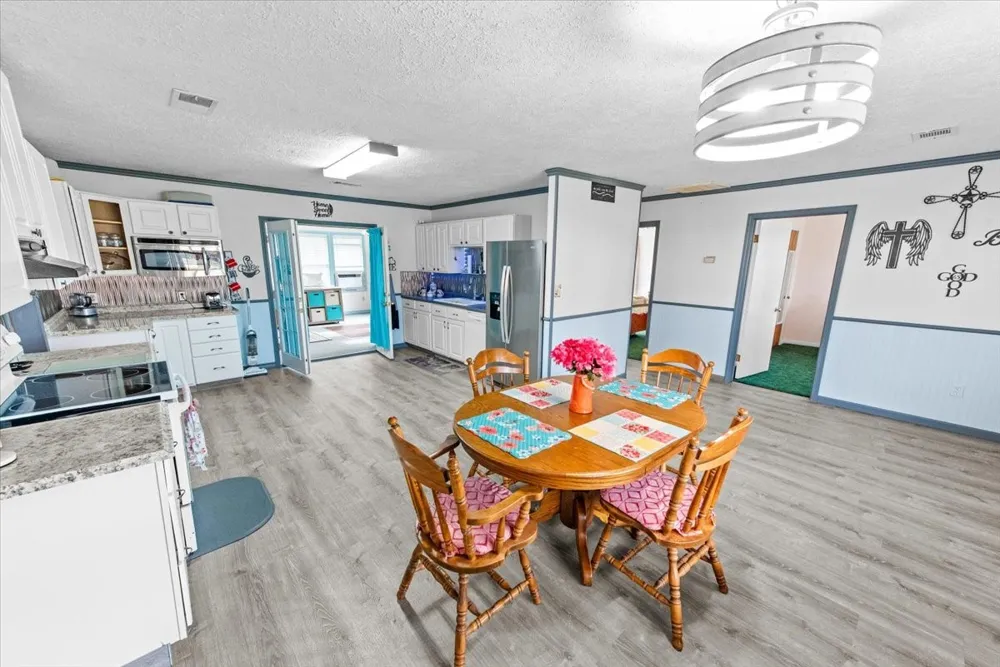 158 County Road 1733 Clifton, TX 76634