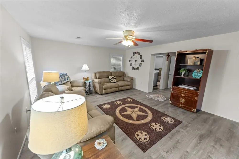 158 County Road 1733 Clifton, TX 76634