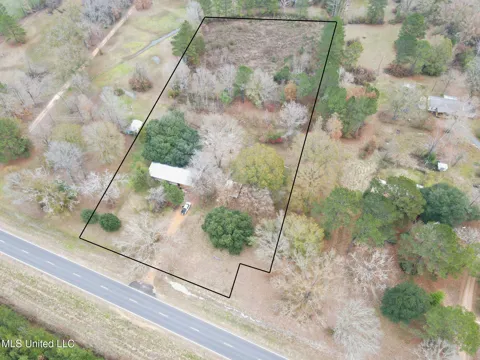 6427 Highway 33
