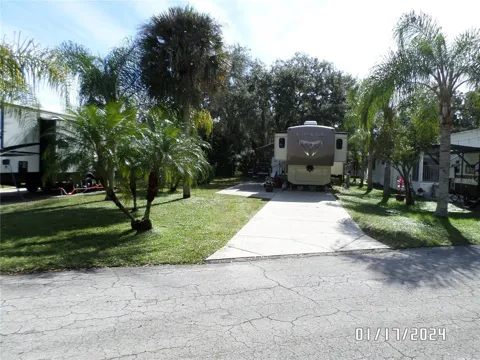 76 NW ROAN ROAD