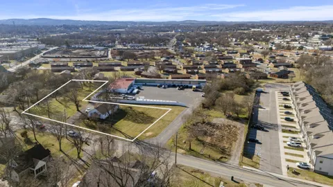 235 Hazelwood Pk