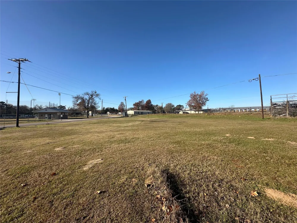 306 Stadium Buffalo, TX 75831