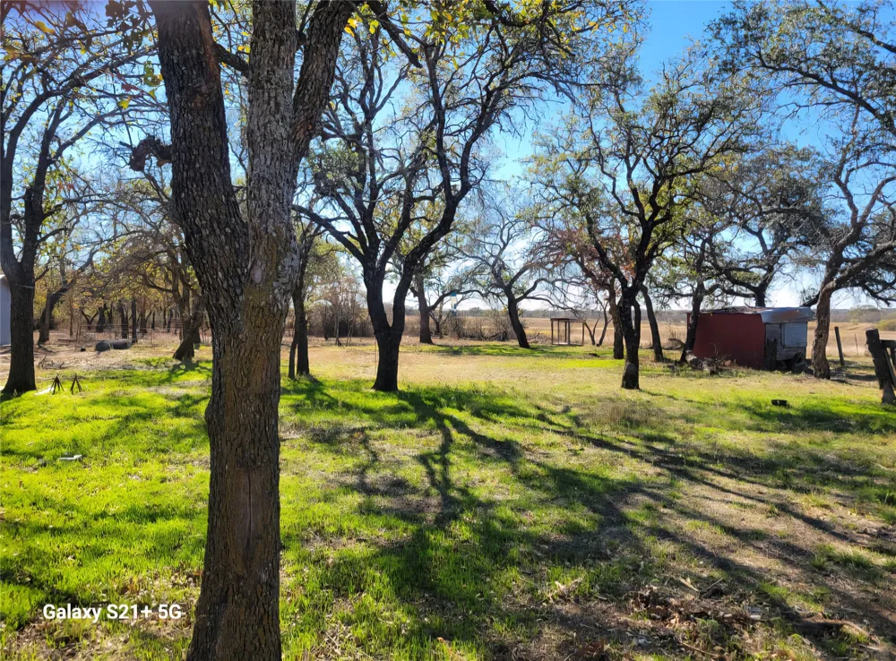 509 County Road 143 Bangs, TX 76823