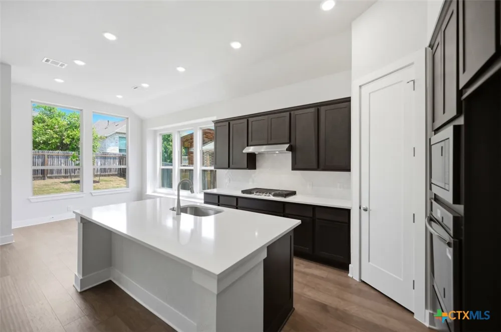 12315 Fort Anderson San Antonio, TX 78245