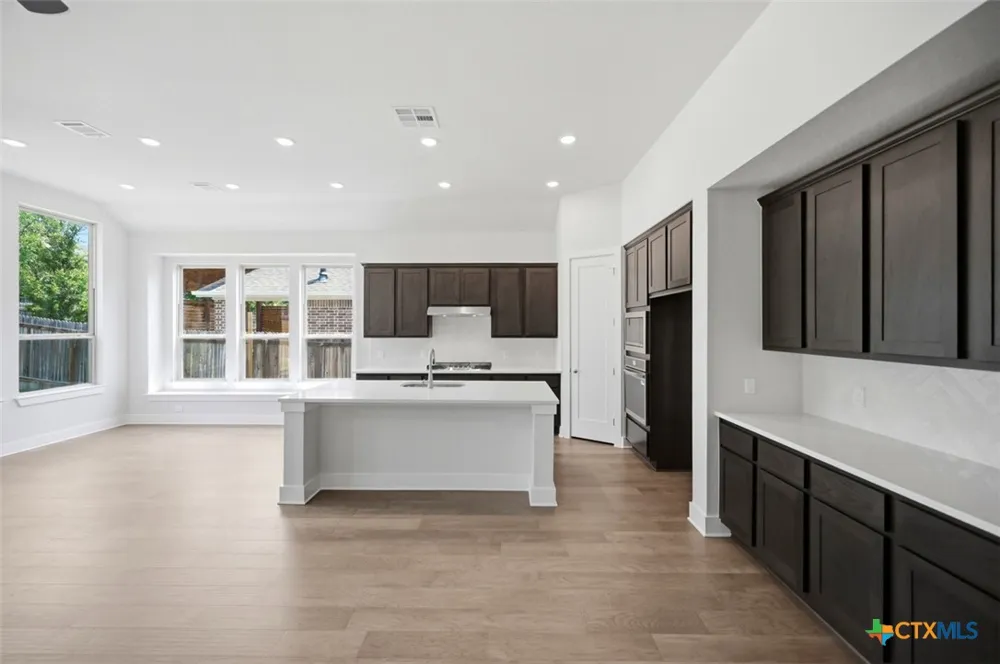 12315 Fort Anderson San Antonio, TX 78245