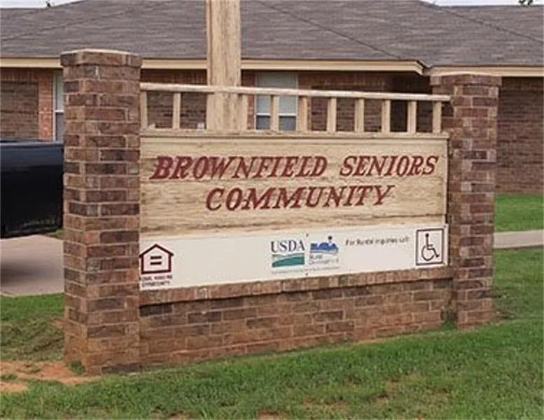 601 E Felt Street Brownfield, TX 79316
