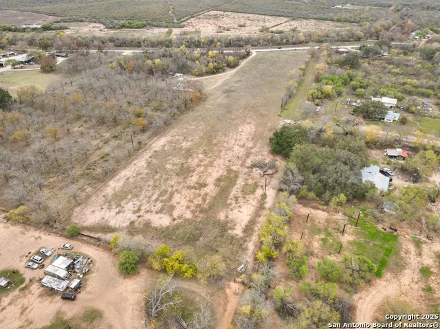 TBD County Road 671 Devine, TX 78016