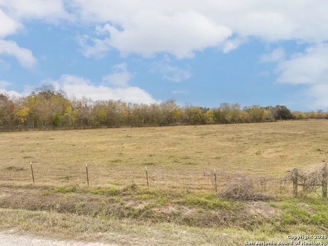 TBD County Road 671 Devine, TX 78016