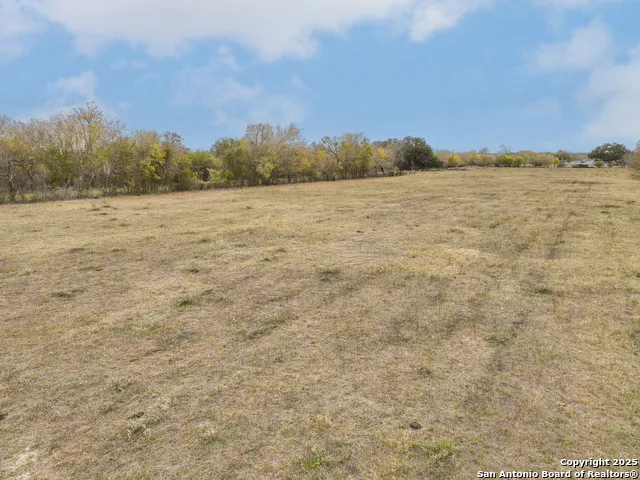 TBD County Road 671 Devine, TX 78016