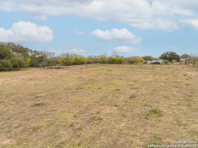 TBD County Road 671 Devine, TX 78016