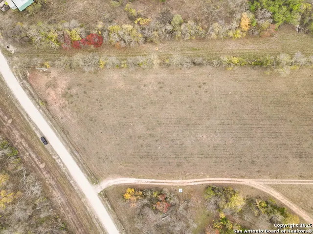TBD County Road 671 Devine, TX 78016
