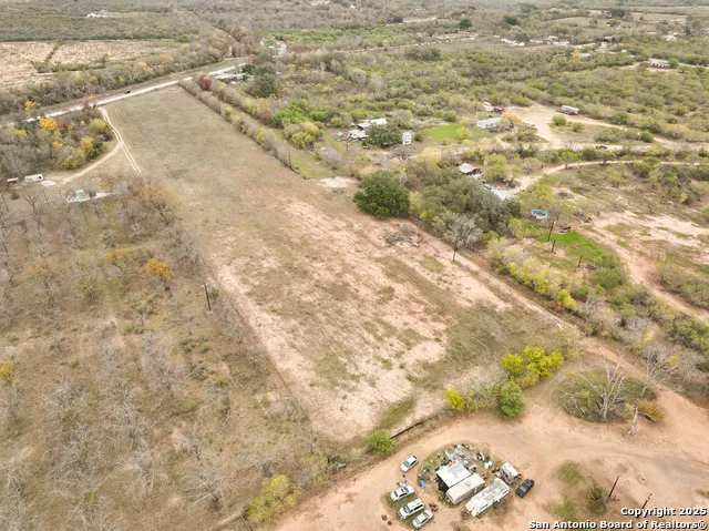TBD County Road 671 Devine, TX 78016