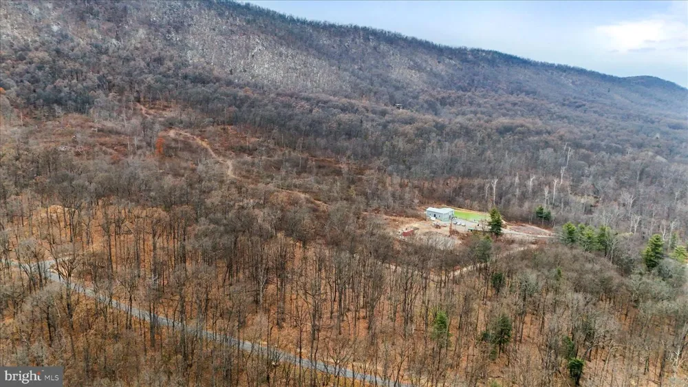 BONAVENTURE WAY Berkeley Springs, WV 25411