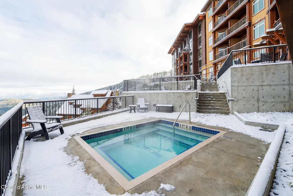 124 Village Lane #305 Sandpoint, ID 83864