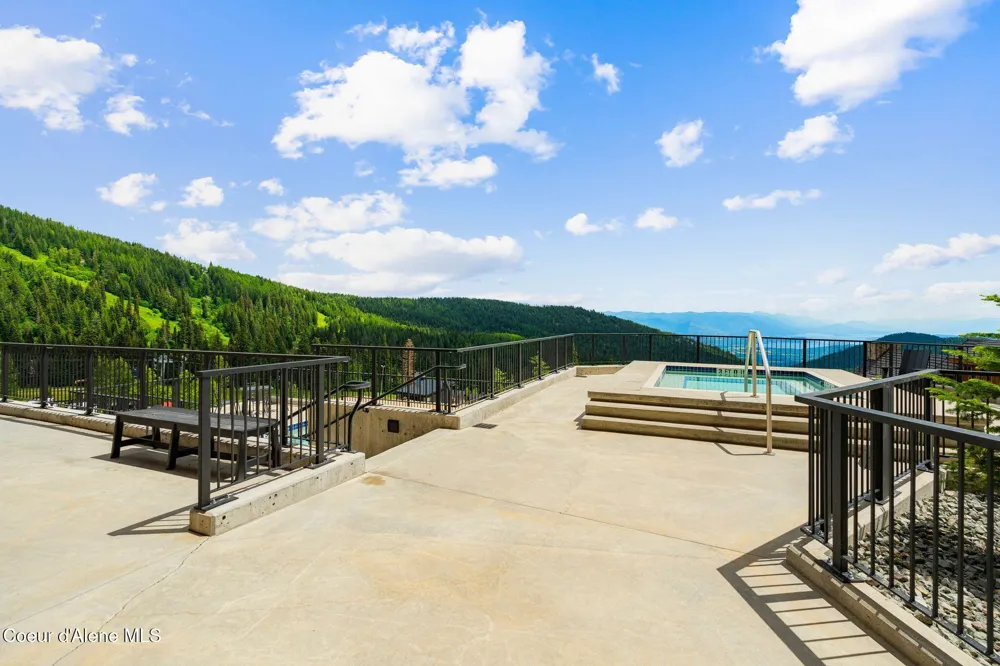 124 Village Lane #305 Sandpoint, ID 83864