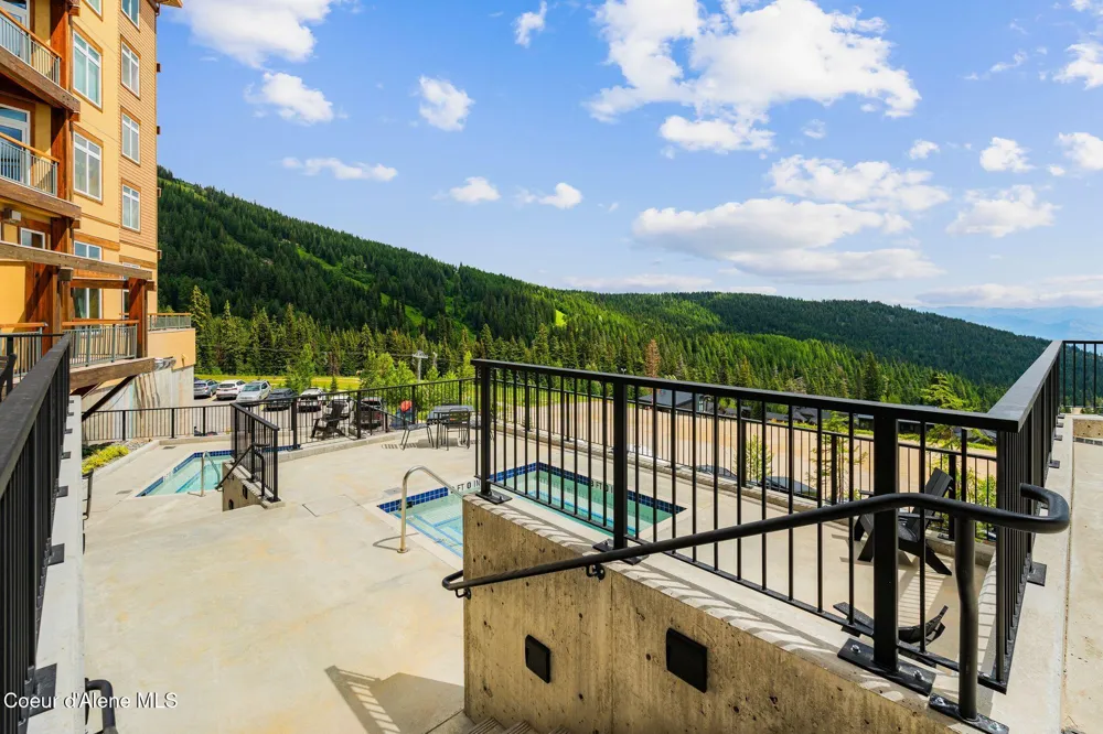 124 Village Lane #305 Sandpoint, ID 83864