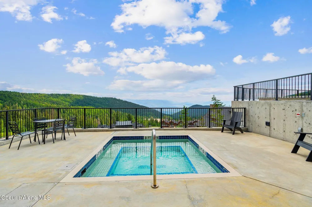 124 Village Lane #305 Sandpoint, ID 83864