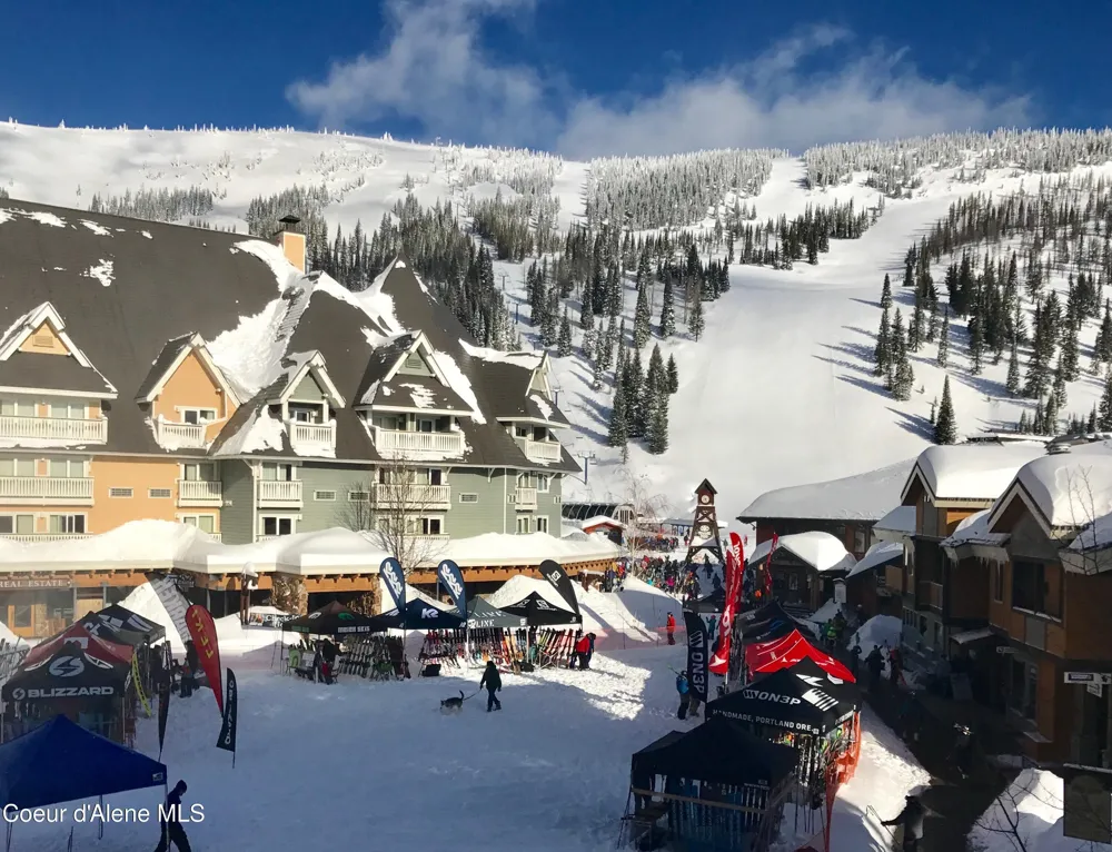 124 Village Lane #305 Sandpoint, ID 83864