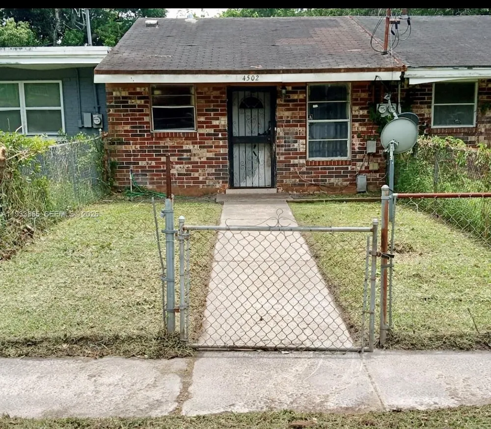 4502 Friden Dr Jacksonville Jacksonville, FL 32209