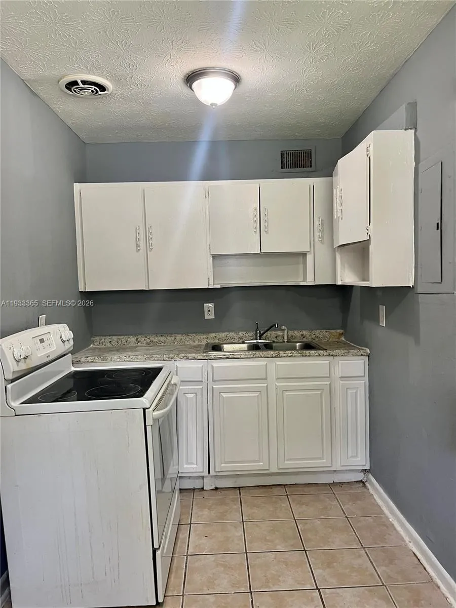 4502 Friden Dr Jacksonville Jacksonville, FL 32209