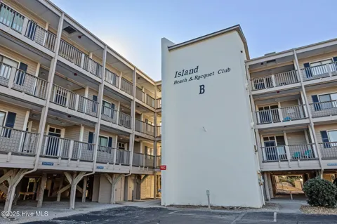 2509 W Fort Macon Road #103-B