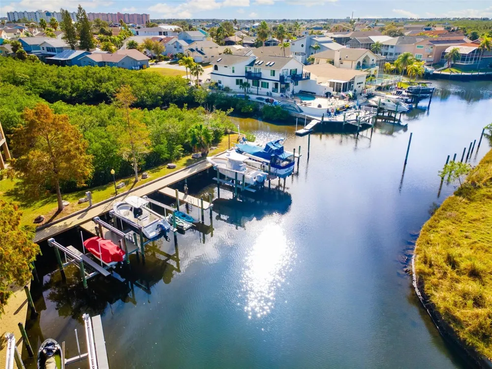 4533 HERON LODGE New Port Richey, FL 34652