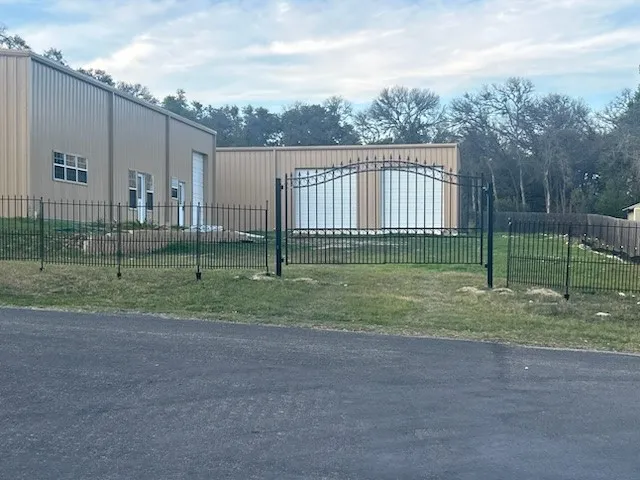 606 Hickory Ridge Road Manchaca, TX 78652