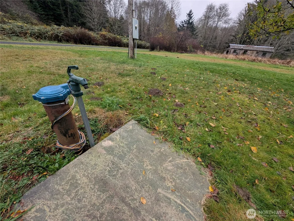 81 Barber Road Clallam Bay, WA 98326