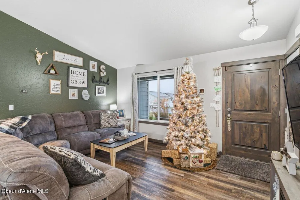 8562 W Seed Avenue Rathdrum, ID 83858