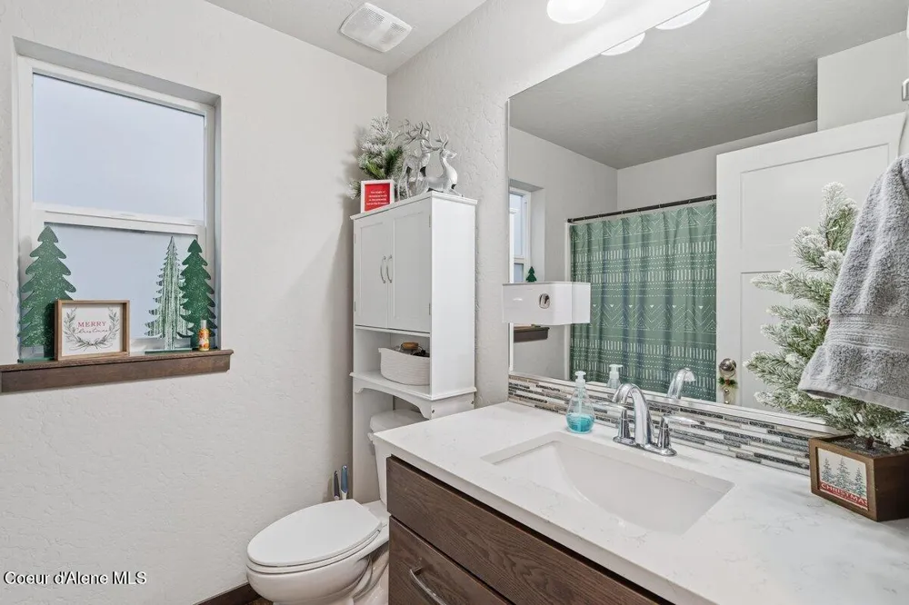 8562 W Seed Avenue Rathdrum, ID 83858