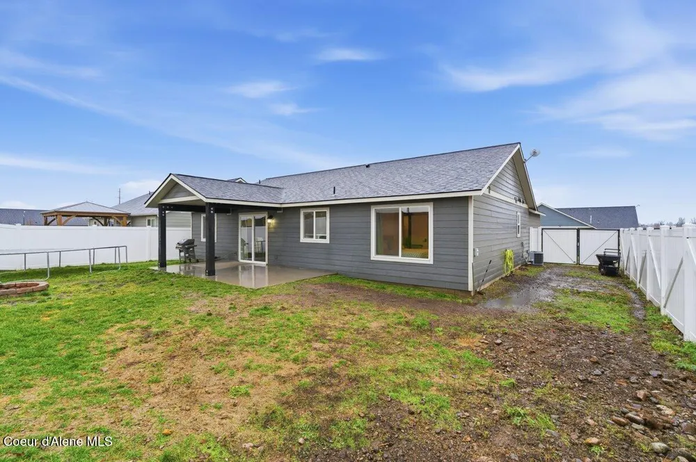 8562 W Seed Avenue Rathdrum, ID 83858